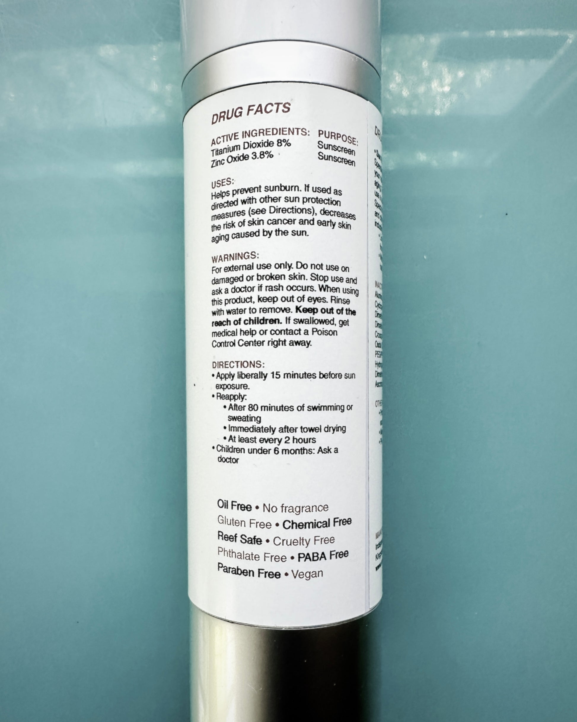 Active ingredients listed. Oil free, No fragrance, Gluten free, Chemical free, Reef safe, Cruelty free, Phthalate free, Paba free, Paraben free, Vegan